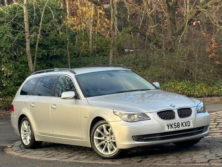 BMW 5 Series 3.0 525d SE Touring Steptronic Euro 4 5dr