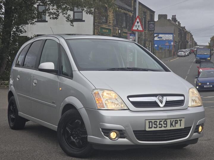Vauxhall Meriva 1.6i 16v Design 5dr (a/c) Vauxhall Meriva 1.6i 16v Design 5dr (a/c)