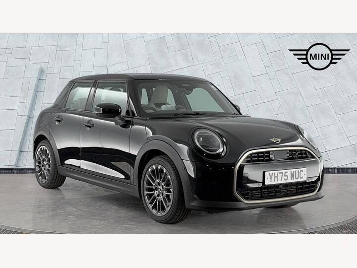 MINI Hatch 1.5C Exclusive Steptronic Euro 6 (s/s) 5dr