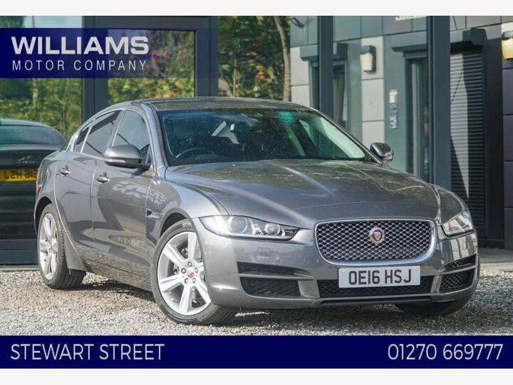 Jaguar XE 2.0d Portfolio Auto Euro 6 (s/s) 4dr