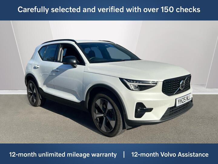 Volvo XC40 2.0 B4 MHEV Plus Dark DCT Auto Euro 6 (s/s) 5dr