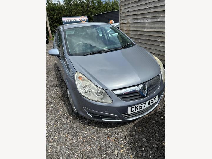 Vauxhall Corsa 1.4i 16v Club 5dr