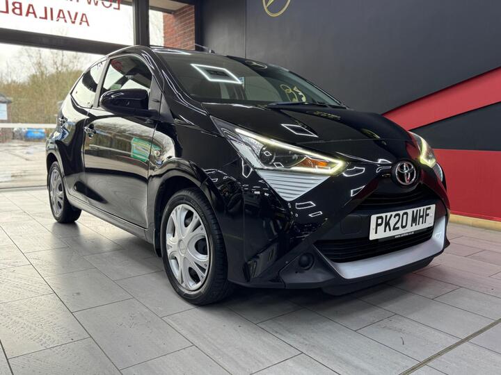 Toyota AYGO 1.0 VVT-i X-play Euro 6 5dr