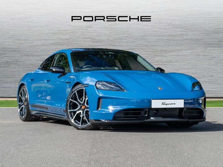 Porsche Taycan Performance Plus 105kWh Black Edition Auto RWD 4dr (11kW Charger)