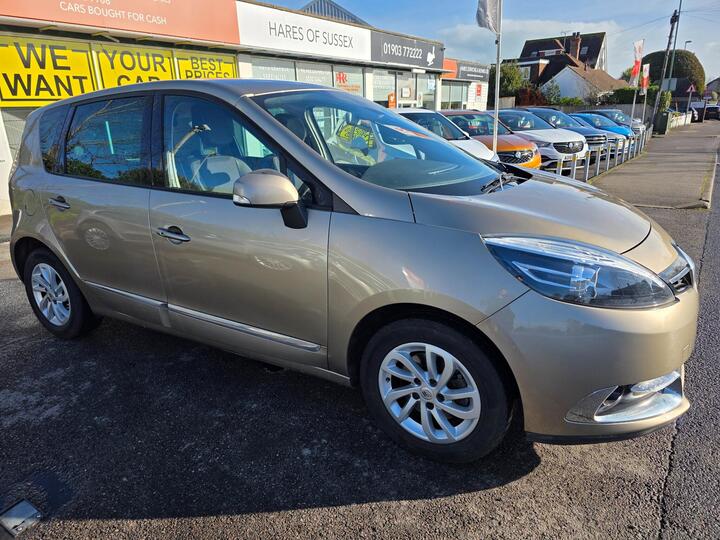 Renault Scenic 1.6 DCi ENERGY Dynamique TomTom Euro 5 (s/s) 5dr