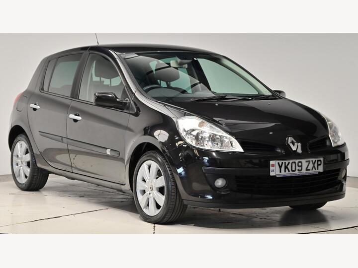 Renault Clio 1.2 TCe 16v Dynamique S 5dr Renault Clio 1.2 TCe 16v Dynamique S 5dr