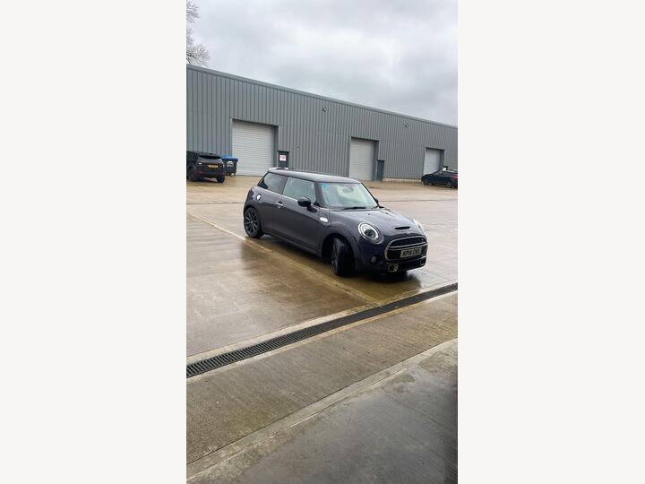 MINI Hatch 2.0 Cooper SD Euro 6 (s/s) 3dr