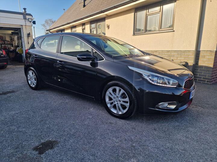 Kia Ceed 1.6 CRDi 2 Auto Euro 5 5dr