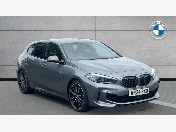 BMW 1 Series 2.0 M135i Auto XDrive Euro 6 (s/s) 5dr BMW 1 Series 2.0 M135i Auto XDrive Euro 6 (s/s) 5dr
