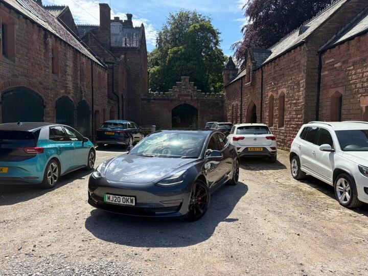Tesla Model 3 (Dual Motor) Performance Auto 4WDE 4dr (Performance Upgrade)