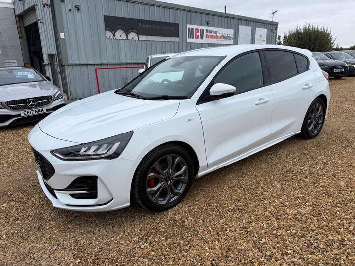 Ford FOCUS 1.0T EcoBoost ST-Line Euro 6 (s/s) 5dr