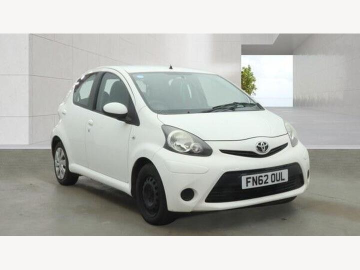 Toyota AYGO 1.0 VVT-i + Euro 5 5dr