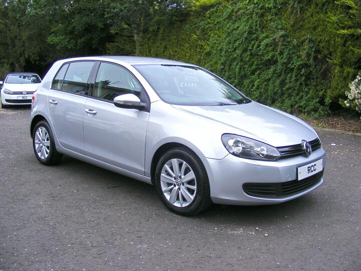 Volkswagen Golf 1.6 TDI Match DSG Euro 5 5dr
