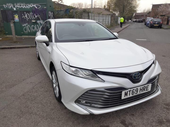 Toyota Camry 2.5 VVT-h Excel Saloon 4dr Petrol Hybrid CVT Euro 6 (s/s) (218 Ps)