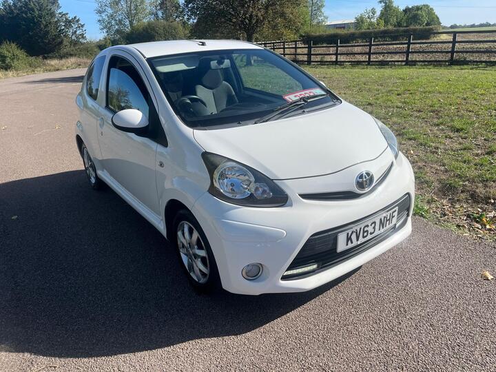 Toyota AYGO 1.0 VVT-i Mode Euro 5 3dr