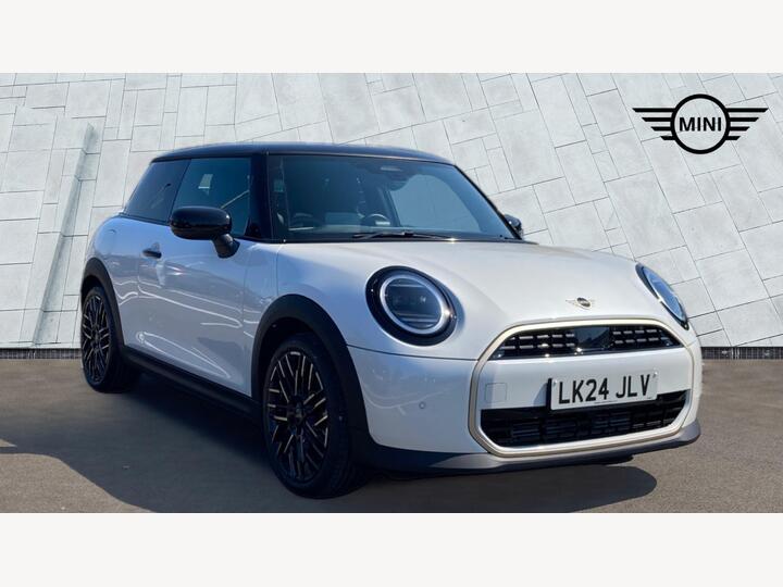 MINI Cooper 1.5C Exclusive Steptronic Euro 6 (s/s) 3dr