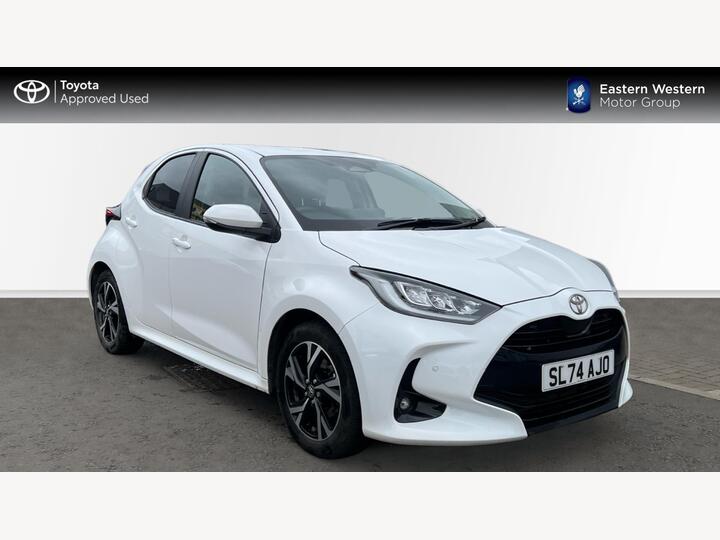 Toyota Yaris 1.5 VVT-h Design E-CVT Euro 6 (s/s) 5dr