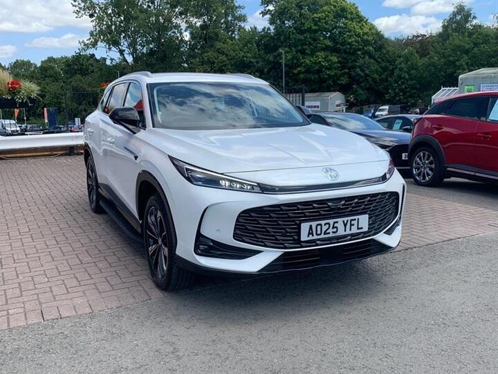 MG MG HS 1.5 T-GDI 24.7kWh Trophy Auto Euro 6 (s/s) 5dr