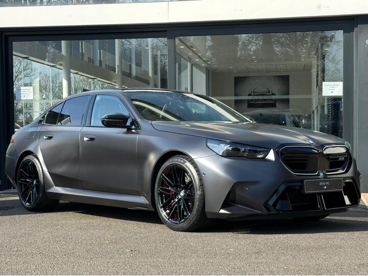 BMW M5 4.4 22.1kWh Steptronic XDrive Euro 6 (s/s) 4dr