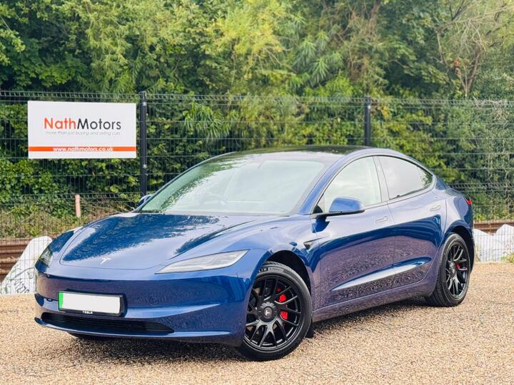 Tesla Model 3 (Dual Motor) Long Range Auto 4WDE 4dr