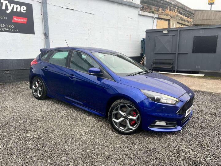 Ford FOCUS 2.0T EcoBoost ST-3 Euro 6 (s/s) 5dr