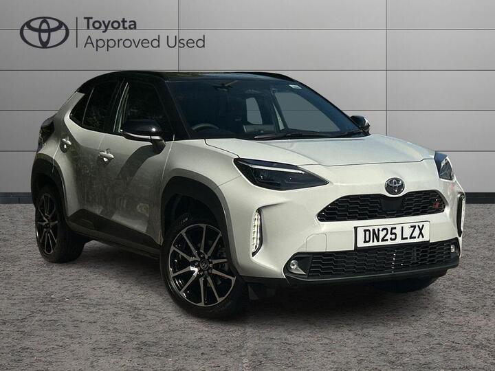 Toyota Yaris Cross 1.5 VVT-h GR SPORT E-CVT Euro 6 (s/s) 5dr