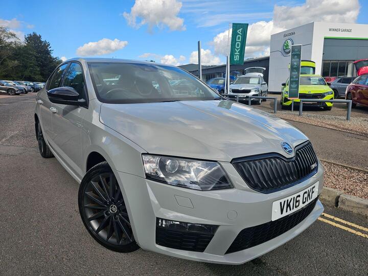 Skoda Octavia 2.0 TFSI VRS Euro 6 (s/s) 5dr (SNav)