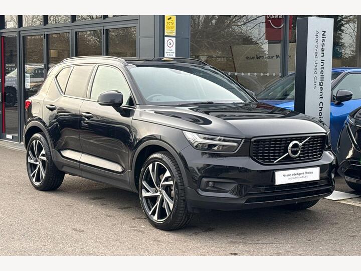 Volvo Xc40 2.0 B4 MHEV R-Design Pro Auto Euro 6 (s/s) 5dr