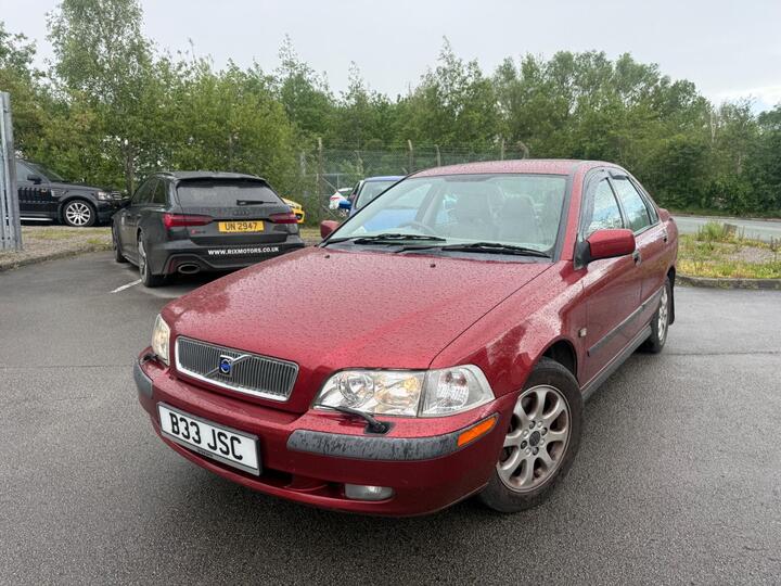 Volvo S40 1.8 4dr