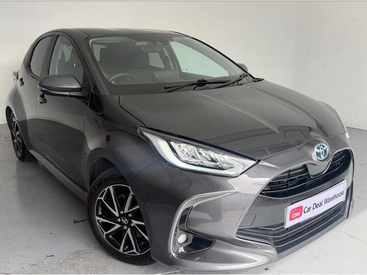 Toyota Yaris 1.5 VVT-h Design E-CVT Euro 6 (s/s) 5dr