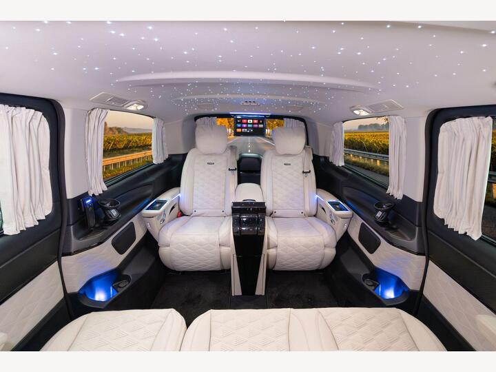 Mercedes-Benz V Class 2.0 V300d Premium G-Tronic+ Euro 6 (s/s) 5dr (8 Seat, Extra Long)