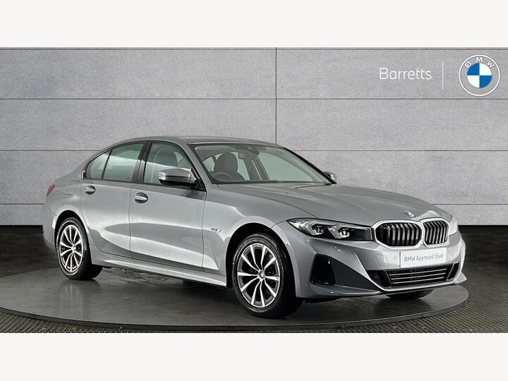 BMW 3 Series 2.0 330e 12kWh Sport Auto Euro 6 (s/s) 4dr BMW 3 Series 2.0 330e 12kWh Sport Auto Euro 6 (s/s) 4dr