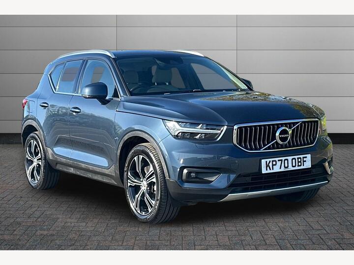 Volvo XC40 2.0 B4 MHEV Inscription Pro Auto Euro 6 (s/s) 5dr