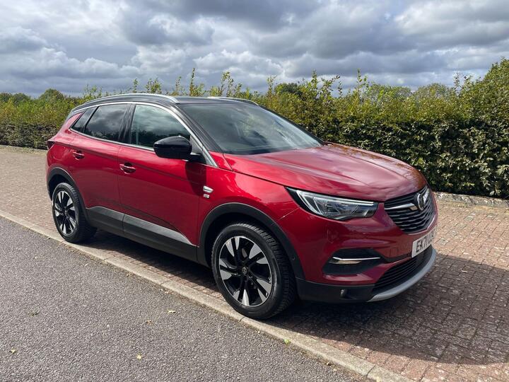 Vauxhall Grandland X 1.2 Turbo Griffin Edition Euro 6 (s/s) 5dr Vauxhall Grandland X 1.2 Turbo Griffin Edition Euro 6 (s/s) 5dr