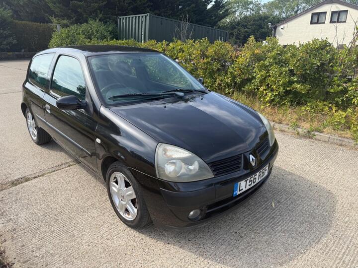 Renault Clio 1.2 Campus Sport 3dr