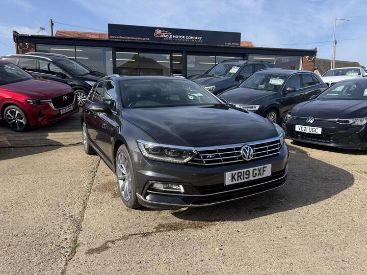Volkswagen PASSAT 1.5 TSI EVO R-Line DSG Euro 6 (s/s) 5dr Volkswagen PASSAT 1.5 TSI EVO R-Line DSG Euro 6 (s/s) 5dr