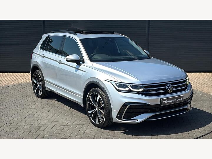Volkswagen TIGUAN 1.4 TSI 13kWh R-Line DSG Euro 6 (s/s) 5dr