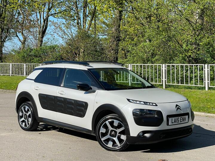 Citroen C4 Cactus 1.6 E-HDi Flair ETG6 Euro 5 (s/s) 5dr Citroen C4 Cactus 1.6 E-HDi Flair ETG6 Euro 5 (s/s) 5dr