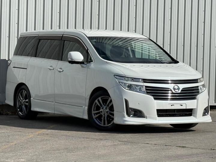 Nissan Elgrand 2.5 250 HIGHWAY STAR PREMIUM AUTO 7 SEAT