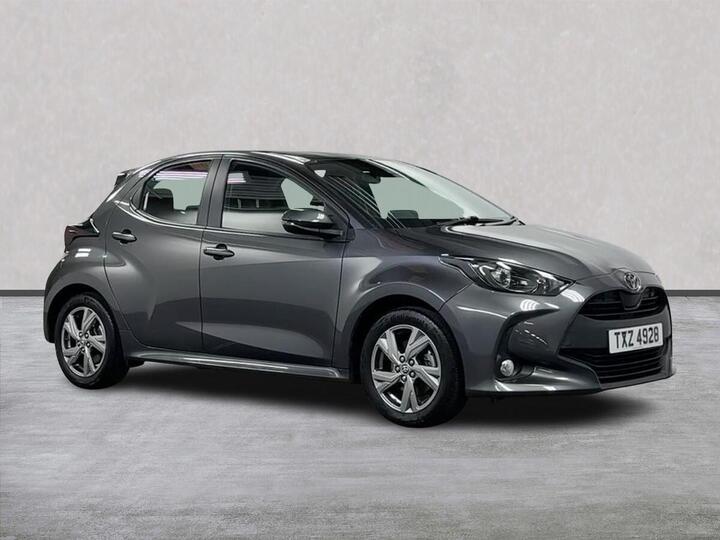 Toyota YARIS 1.5 VVT-h Icon E-CVT Euro 6 (s/s) 5dr