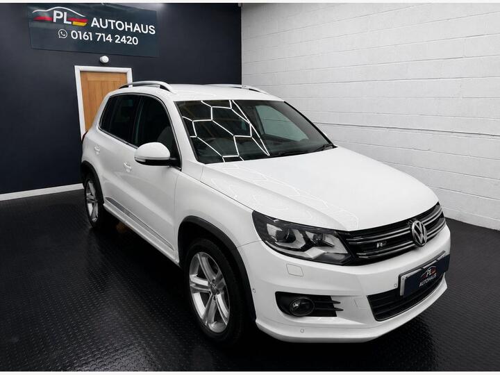 Volkswagen Tiguan 2.0 TDI BlueMotion Tech R-Line 4WD Euro 5 (s/s) 5dr (Nav)