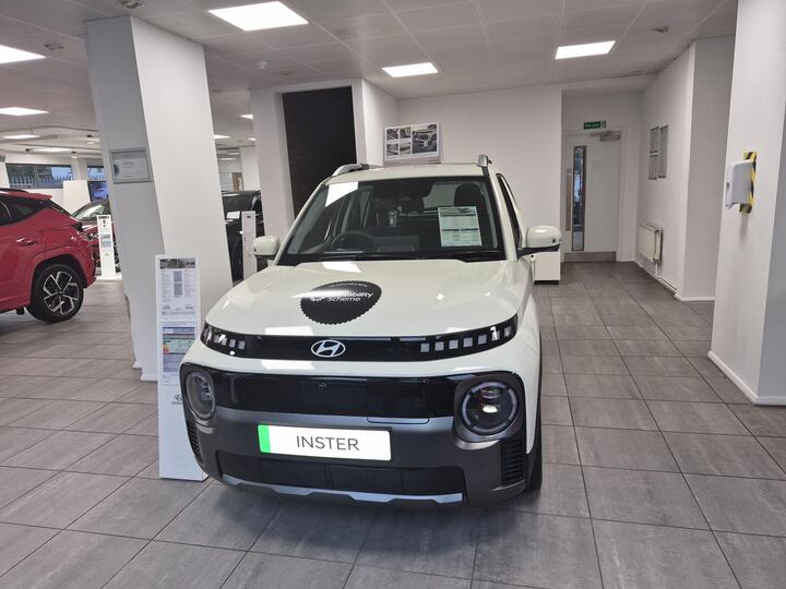 Hyundai INSTER Long Range 49kWh Cross Auto 5dr