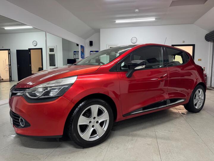 Renault Clio 1.2 16V Dynamique MediaNav Euro 5 5dr