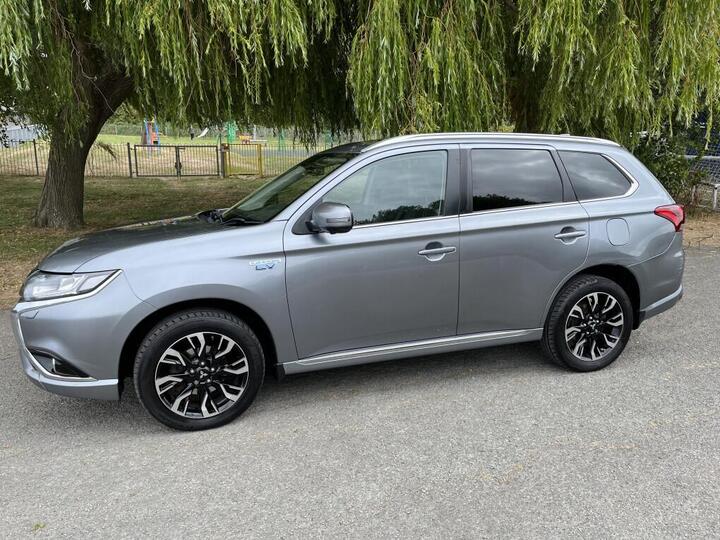 Mitsubishi Outlander 2.0h 12kWh GX4h CVT 4WD Euro 6 (s/s) 5dr