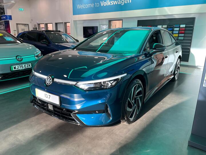 Volkswagen ID.7 Pro S 86kWh Match Plus Fastback Auto 5dr