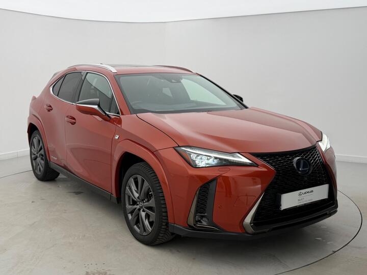 Lexus UX 2.0 300h F Sport E-CVT E-FOUR Euro 6 (s/s) 5dr