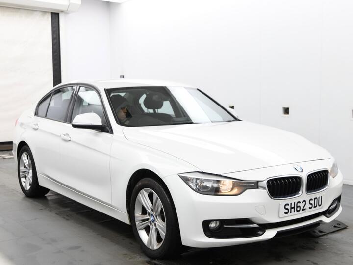 BMW 3 Series 2.0 320i Sport Auto Euro 5 (s/s) 4dr