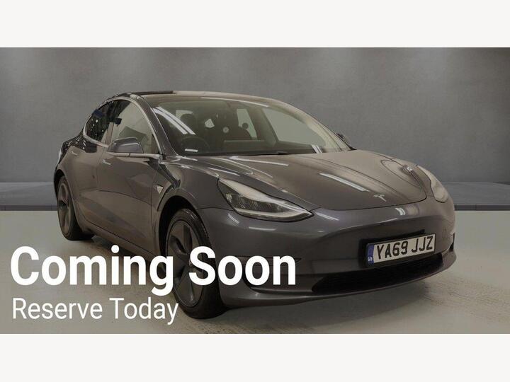Tesla Model 3 Standard Range Plus Auto RWD 4dr