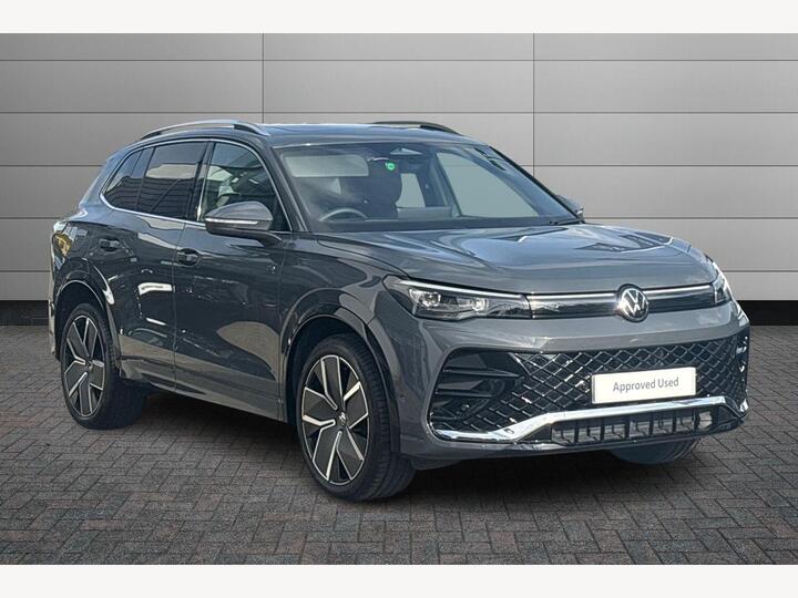 Volkswagen Tiguan 2.0 TDI R-Line DSG Euro 6 (s/s) 5dr