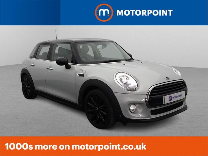 MINI Hatchback 1.5 Cooper Auto Euro 6 (s/s) 5dr